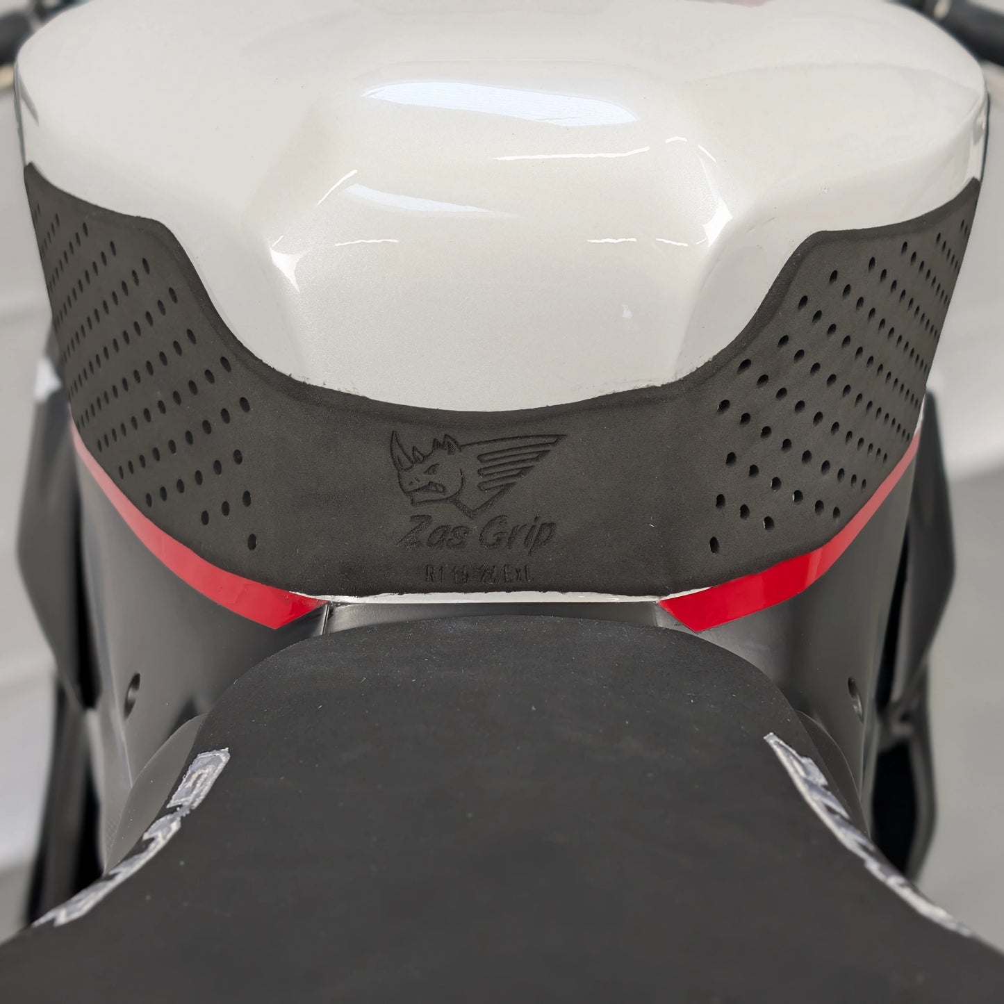 ZasGrip Yamaha R1 2015-2026/R6 2018-2026 Extension